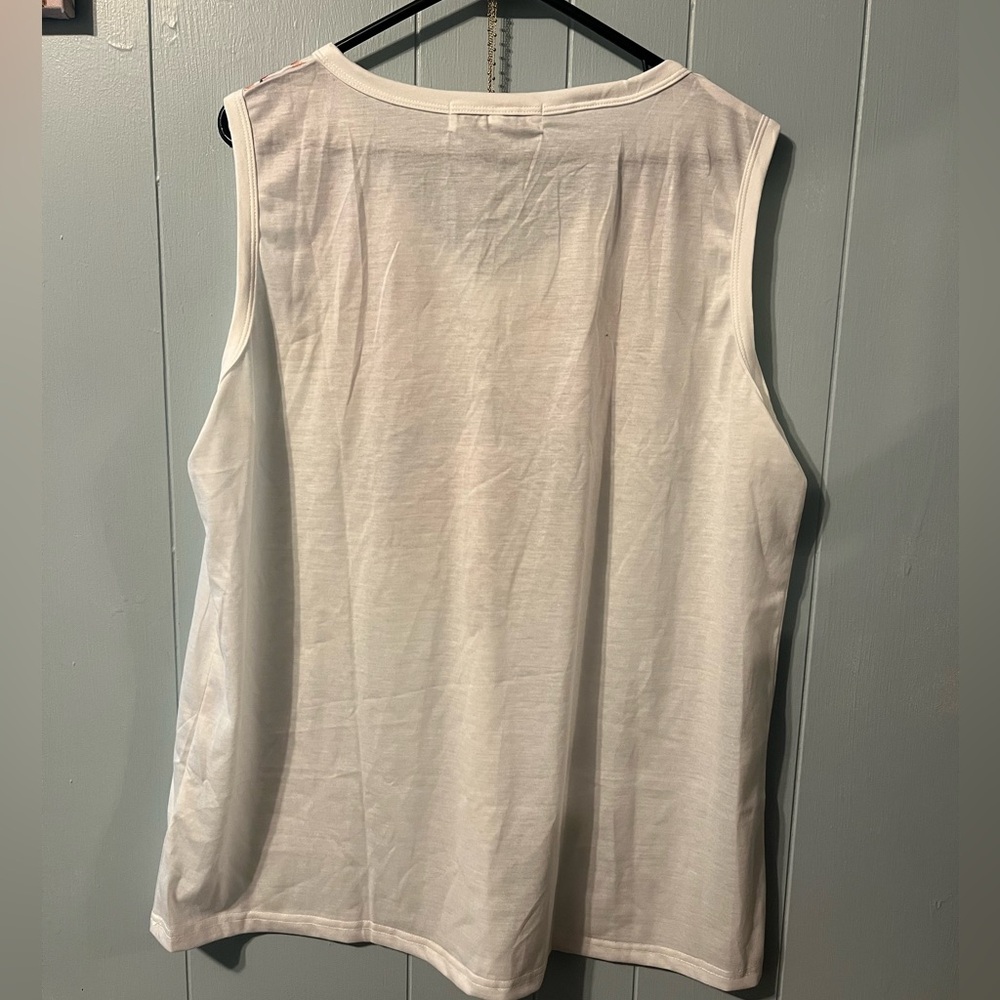 Floral Tank - Picture 3 of 3